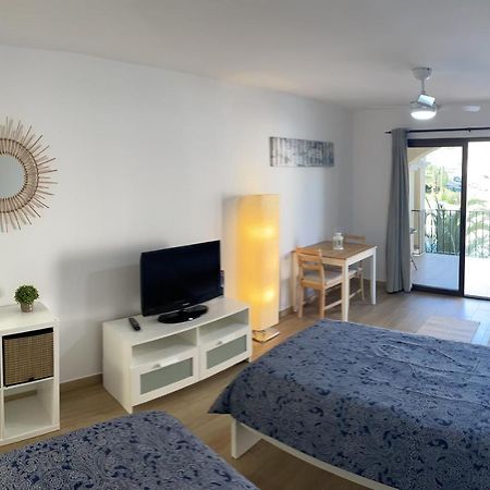 Castle Harbour Los Cristianos Beautiful Studio With Pool View Kültér fotó