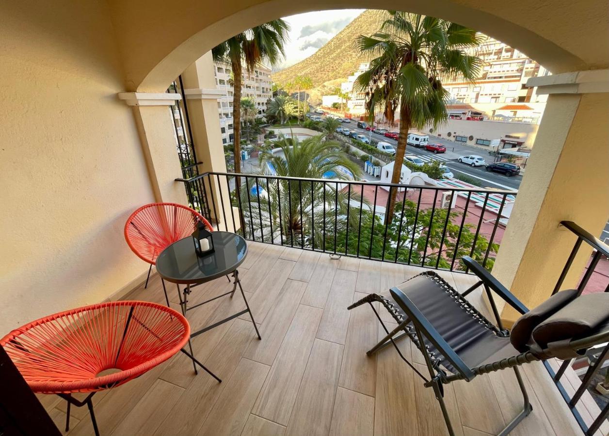 Castle Harbour Los Cristianos Beautiful Studio With Pool View Kültér fotó